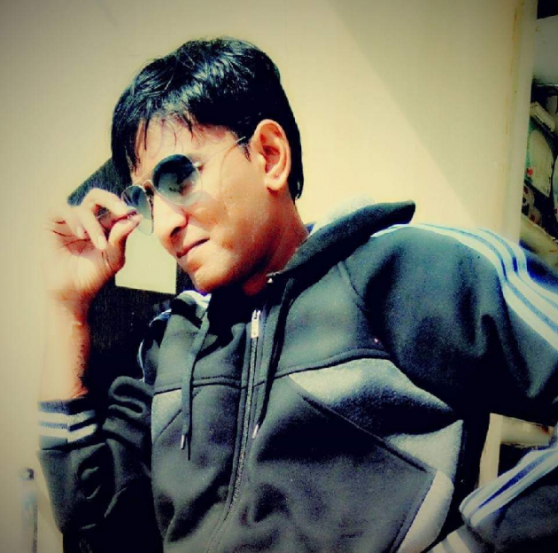 Gujarati Shayri by The Boss : 111095321