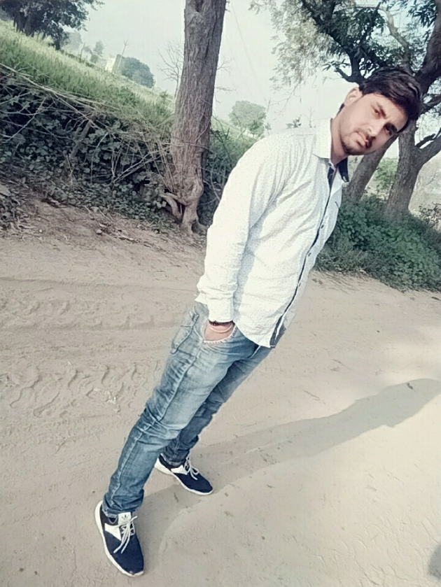 Hindi Quotes by Rishi Tyagi : 111127693