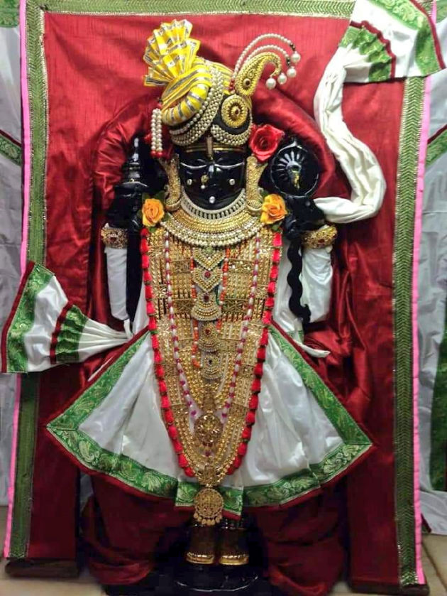 Gujarati Religious by Mewada Hasmukh : 111150683