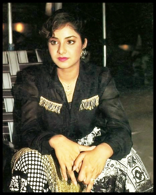 Post by Divya Bharti on 09-May-2019 08:41pm
