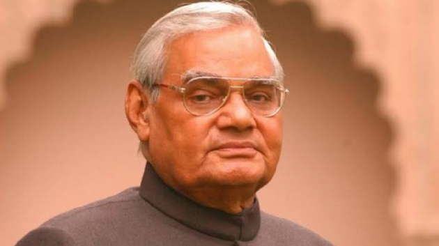 Hindi Blog by Shubham Maheshwari : 111312445