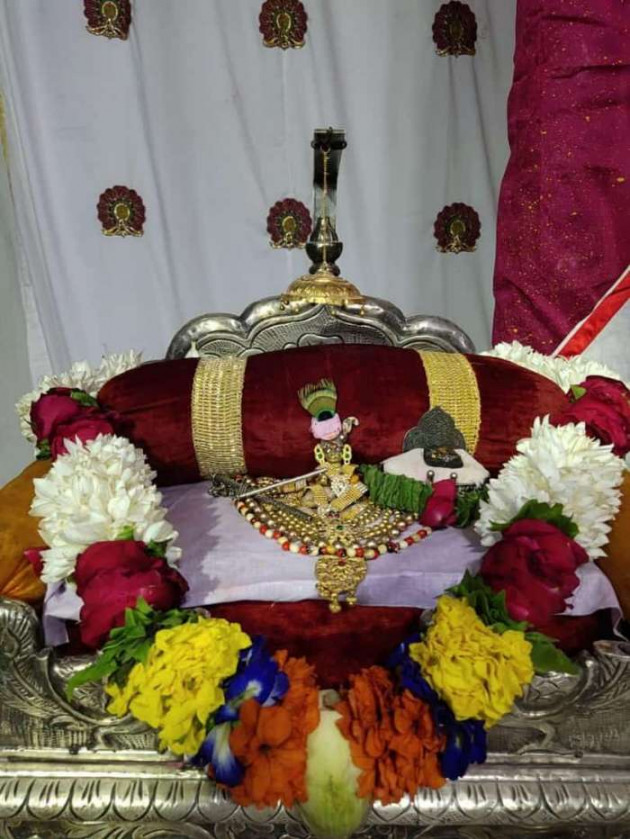 Gujarati Religious by Hir : 111352232
