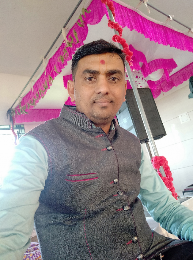 Gujarati Shayri by KAUSHIK PATEL : 111797393