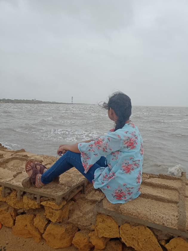 Gujarati Shayri by Chapara Bhavna : 111820698