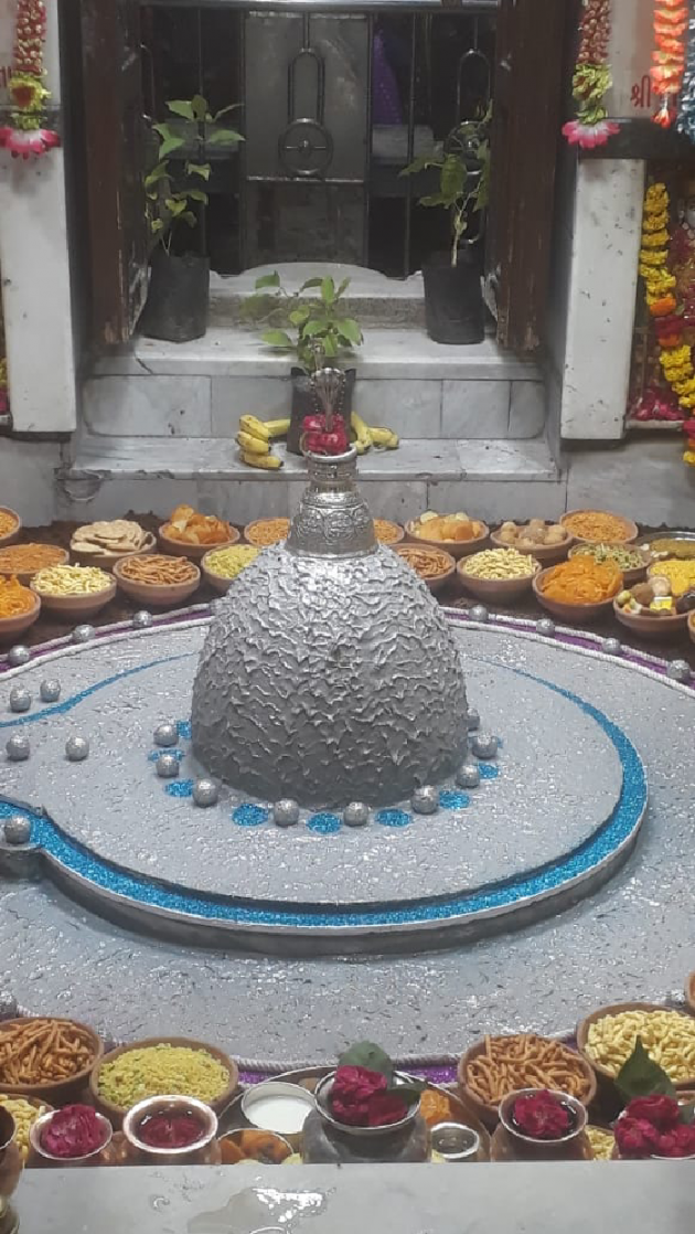 Gujarati Religious by Deepak Vyas : 111822982