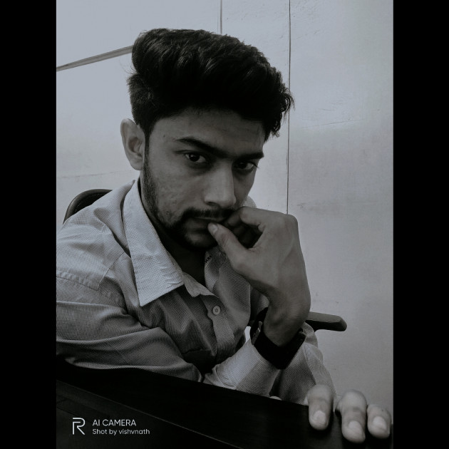 Hindi Quotes by vishvnath yadav : 111829873