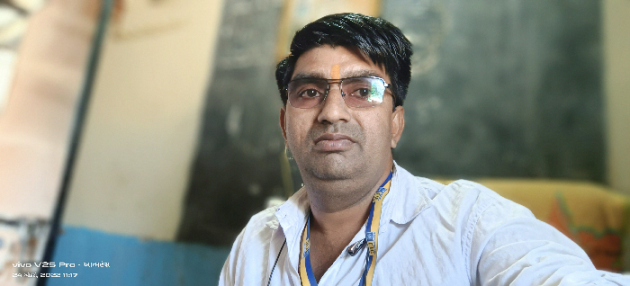 Gujarati Microfiction by Hemant pandya : 111840314