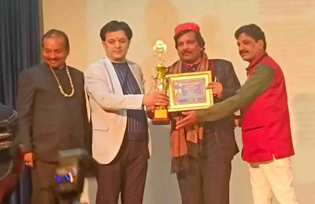 Hindi Motivational by Piyush Goel : 111857148