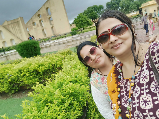 Hindi Quotes by DrAnamika : 111983918