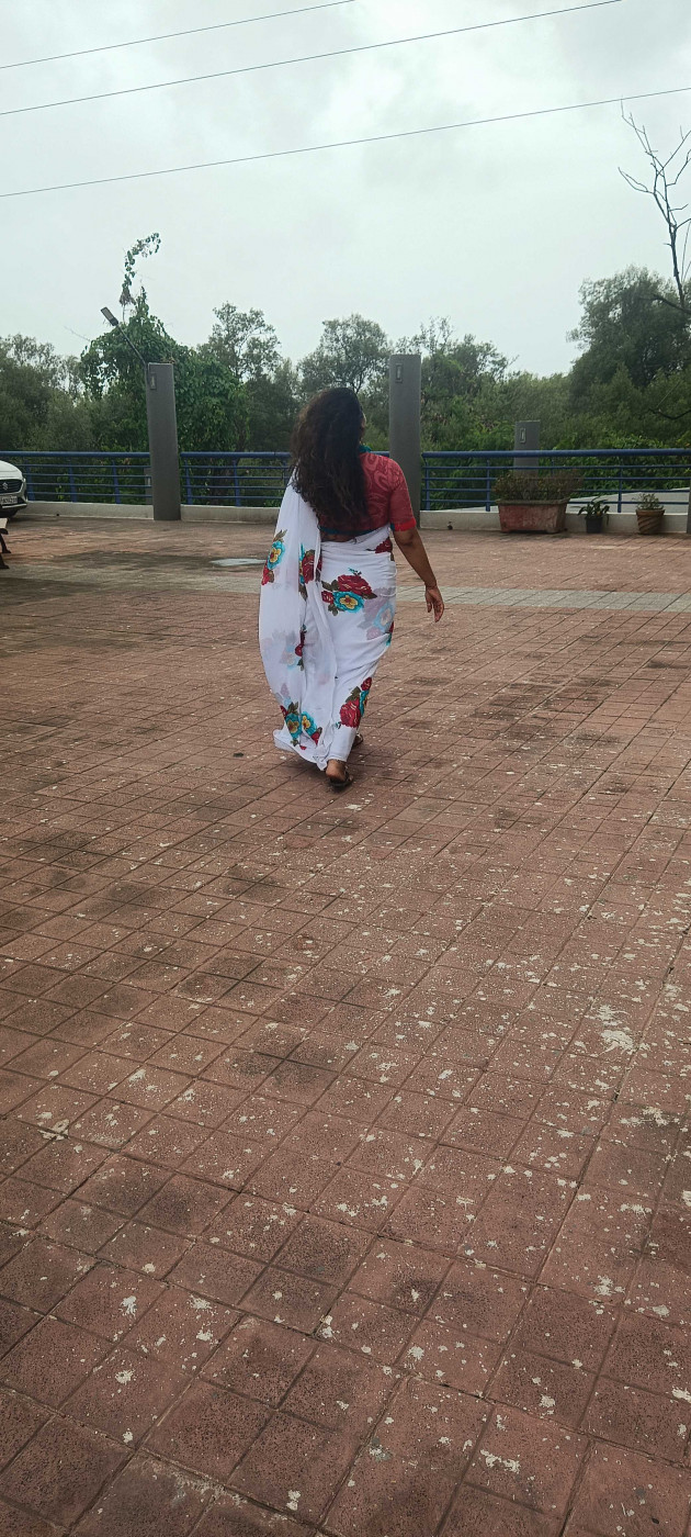 English Poem by Mohini : 111985195