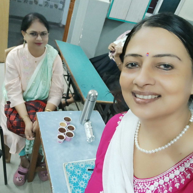 Hindi Shayri by DrAnamika : 111987449