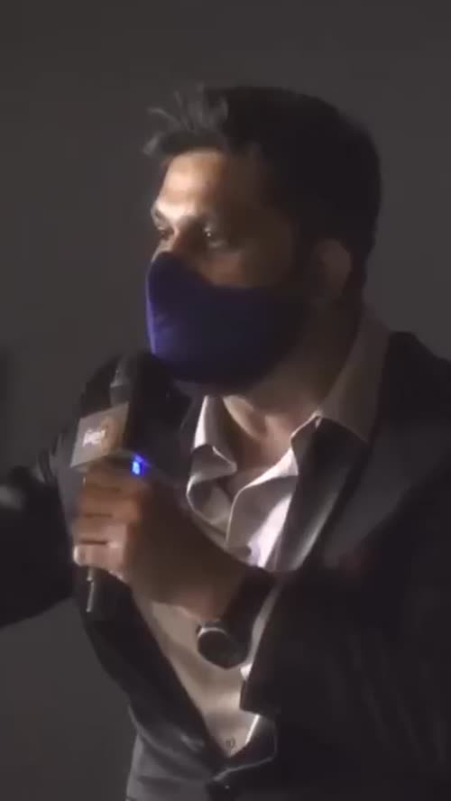 Play Video